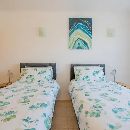 Villa Casa Thea Family With Private Heated Swimm