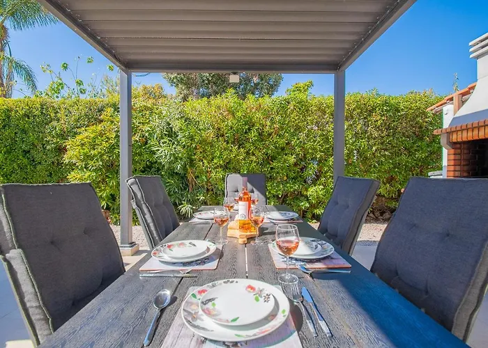 Casa Thea Family With Private Heated Swimm